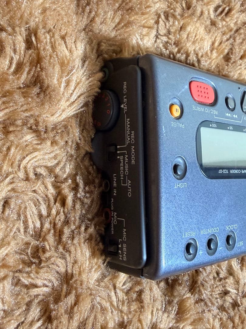 ポータブルプレーヤー SONY DAT WALKMAN TCD-D7