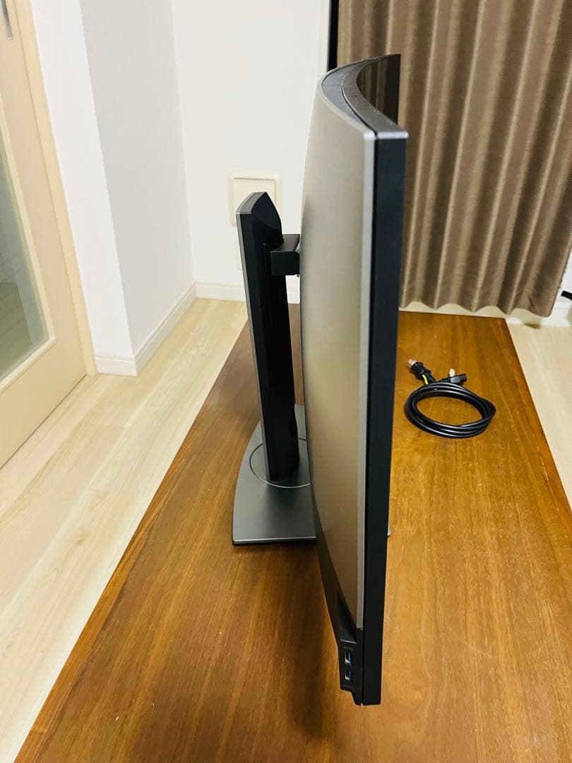 DELL U3818DW 湾曲モニター　本体