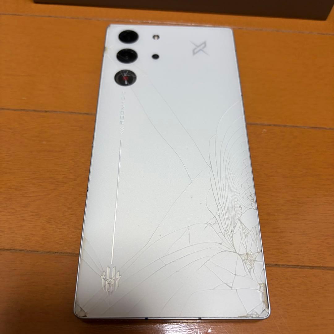 REDMAGIC 10 Pro 12GB 256GB 本体と保護フィルム