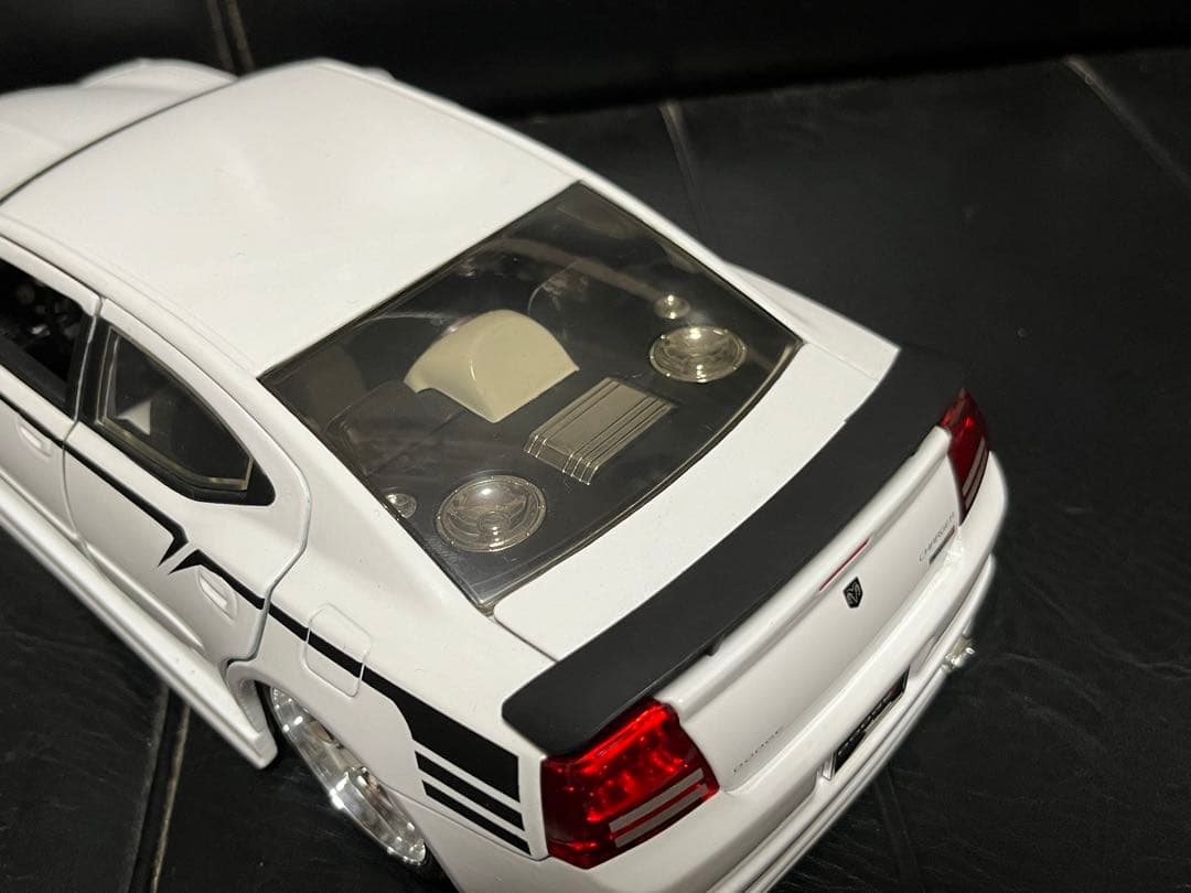 やんつけ　ダッジ チャージャー DODGE CHARGER 1/18