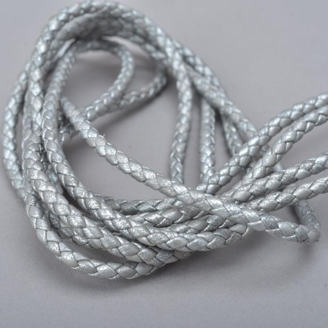 美品 ボッテガヴェネタ イントレチャート レザー ロープベルト グレー シルバー