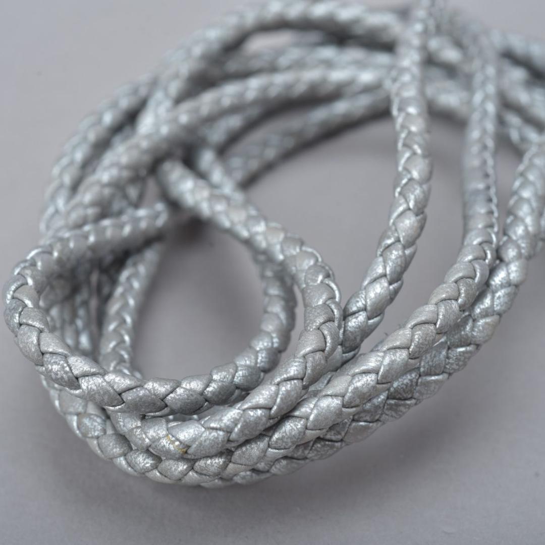 美品 ボッテガヴェネタ イントレチャート レザー ロープベルト グレー シルバー