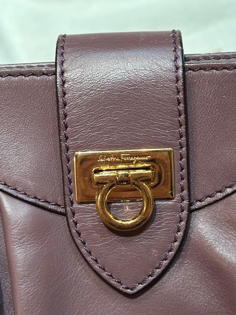 #Ferragamo ショルダーバッグ