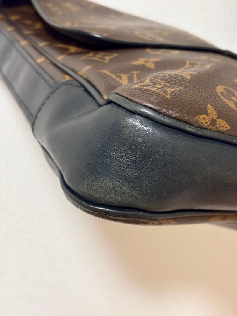 【Louis Vuitton 】モノグラム マカサーショルダーバッグ
