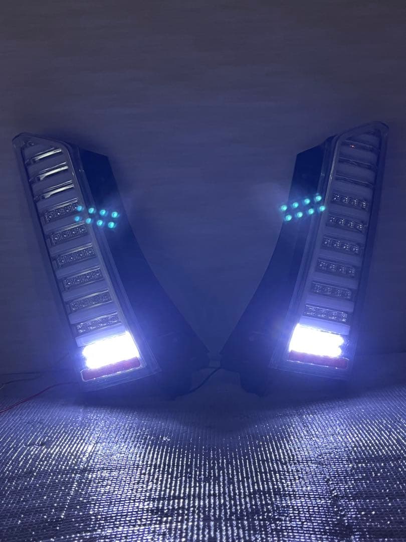 球切れ無し N-BOX フル LEDテール クリスタルアイ