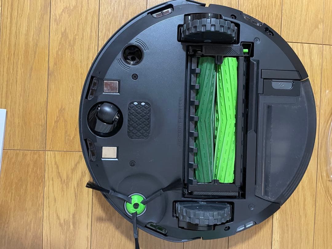 [商品名]　ｉＲｏｂｏｔ社 ロボット掃除機　ルンバj7 j715860