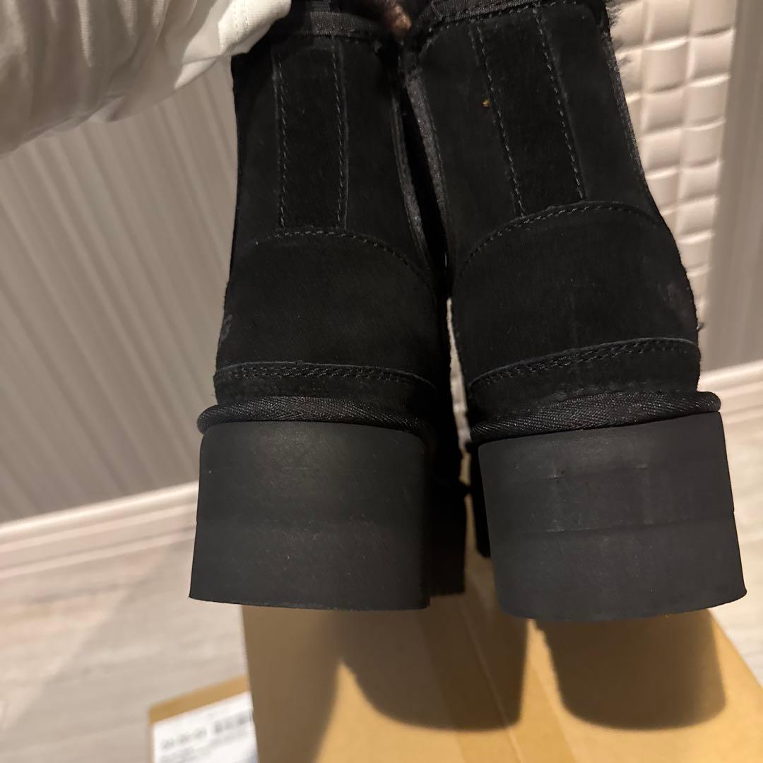 UGG 厚底ブーツ　美品