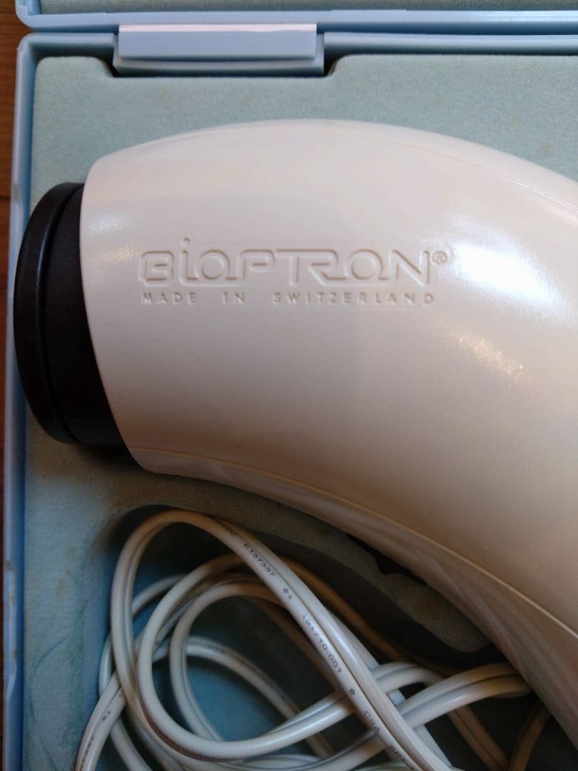 バイオプトロン　美顔器