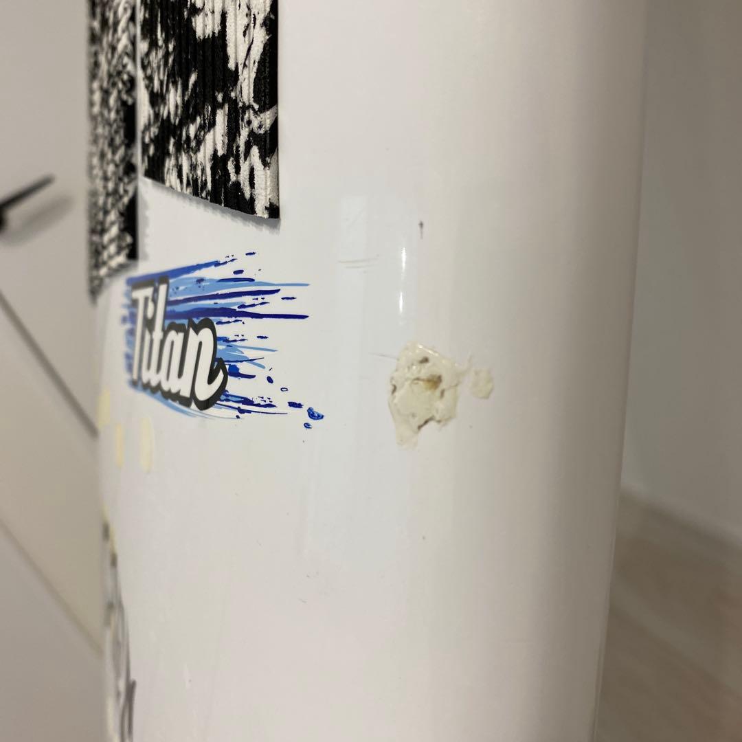 Placeboプレセボタイタン　サイズ5’10　28.5Lサーフボード