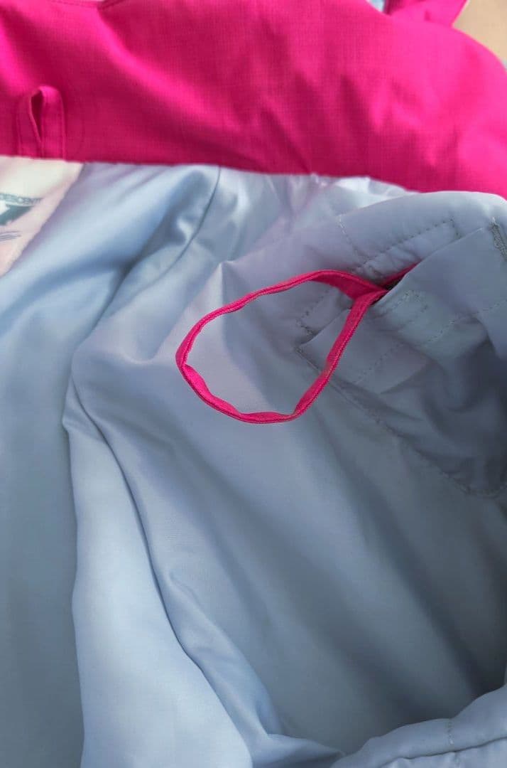 【未使用に近い・美品】DESCENTE スキー スノボ ウェア上下セット 150