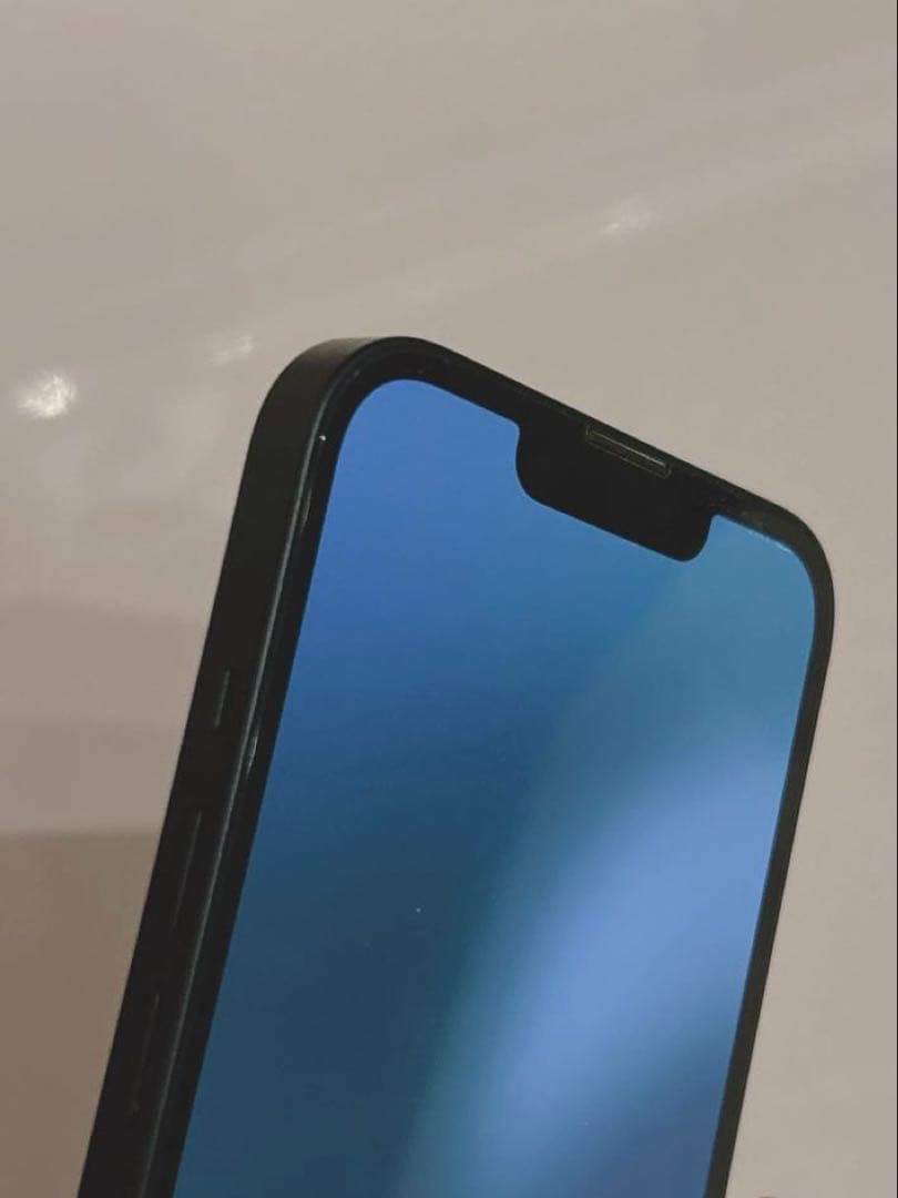 Apple iPhone 13 ブラック 本体