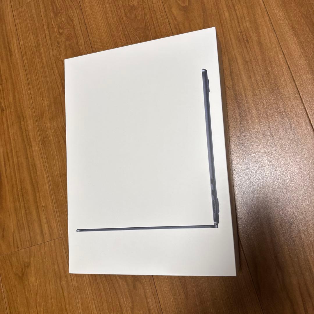 M2チップ搭載13インチMacBook Air - ミッドナイト(箱だけあり)