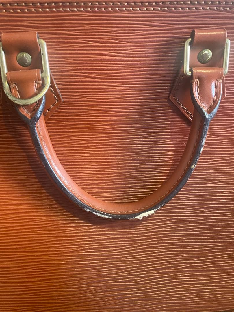 Louis Vuitton エピレザー ビジネスバッグ