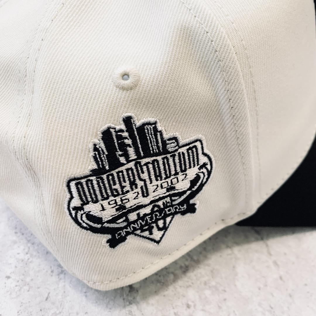 海外限定 LA ニューエラ ドジャース 逆ロゴ ホワイト ブラック