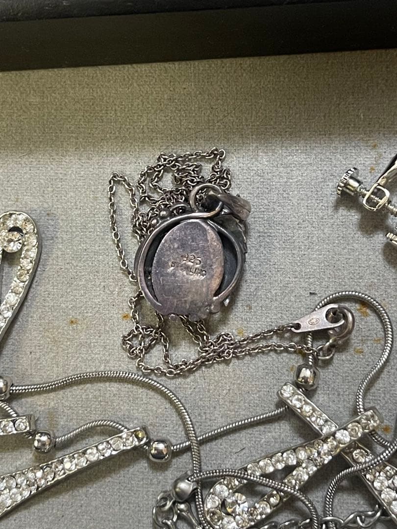 W*E様 遺品整理　生前整理アクセサリーまとめ売り