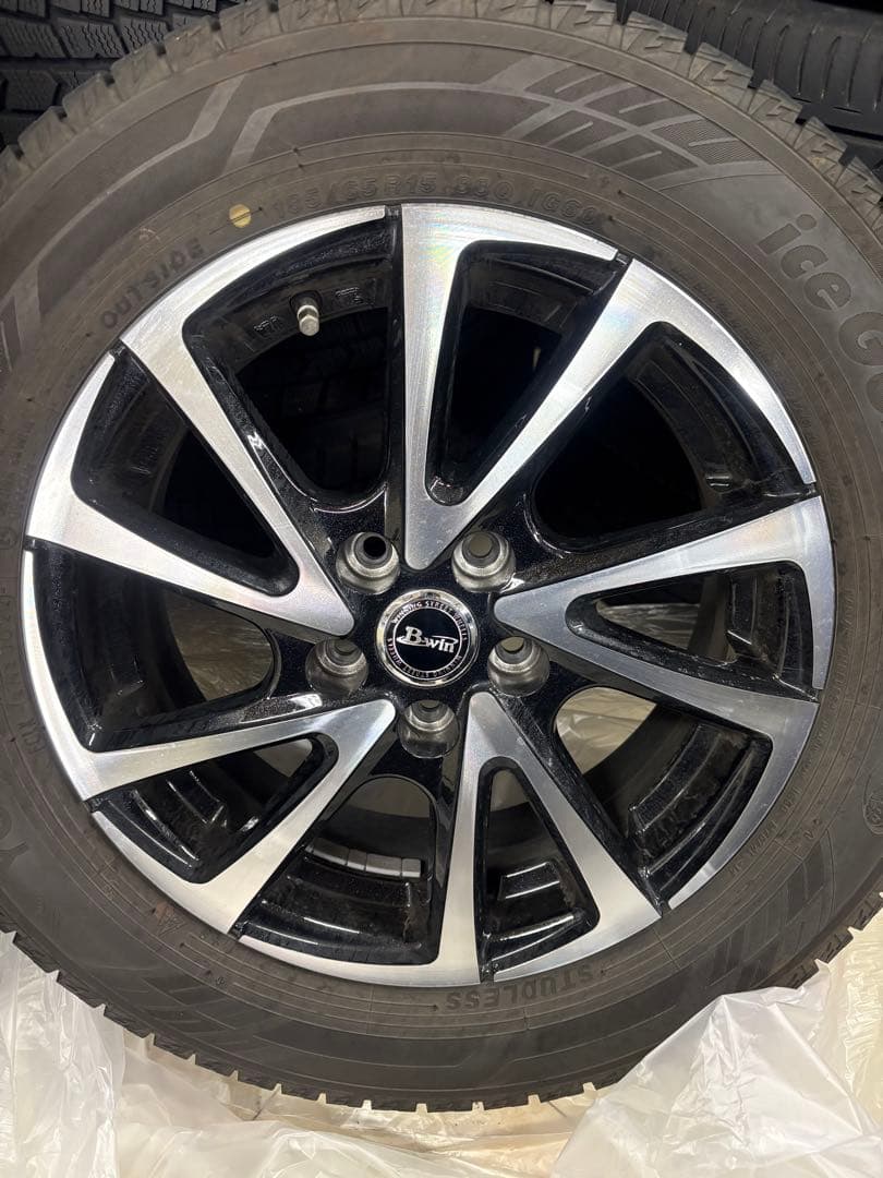 Yokohama 15インチ スタッドレスホイール4本セット