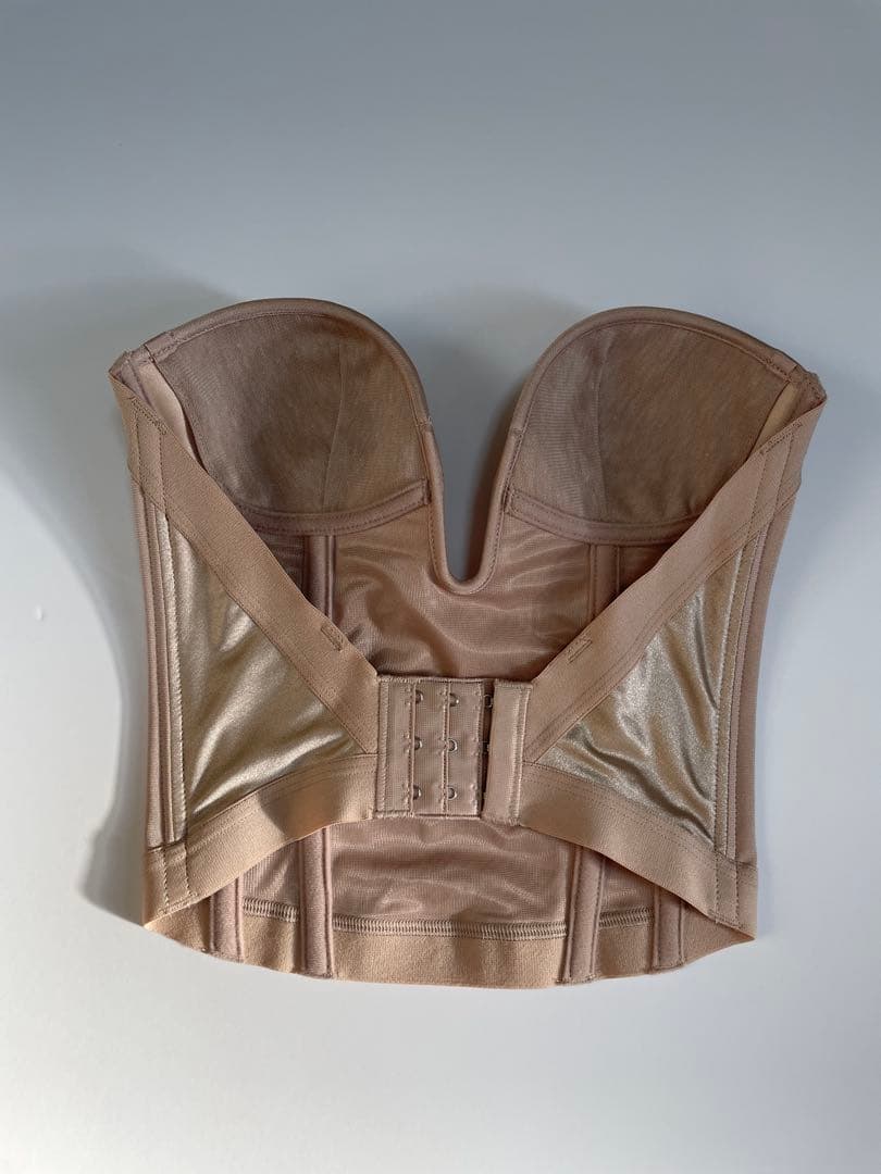 LaVénusブライダルインナー ビスチェ