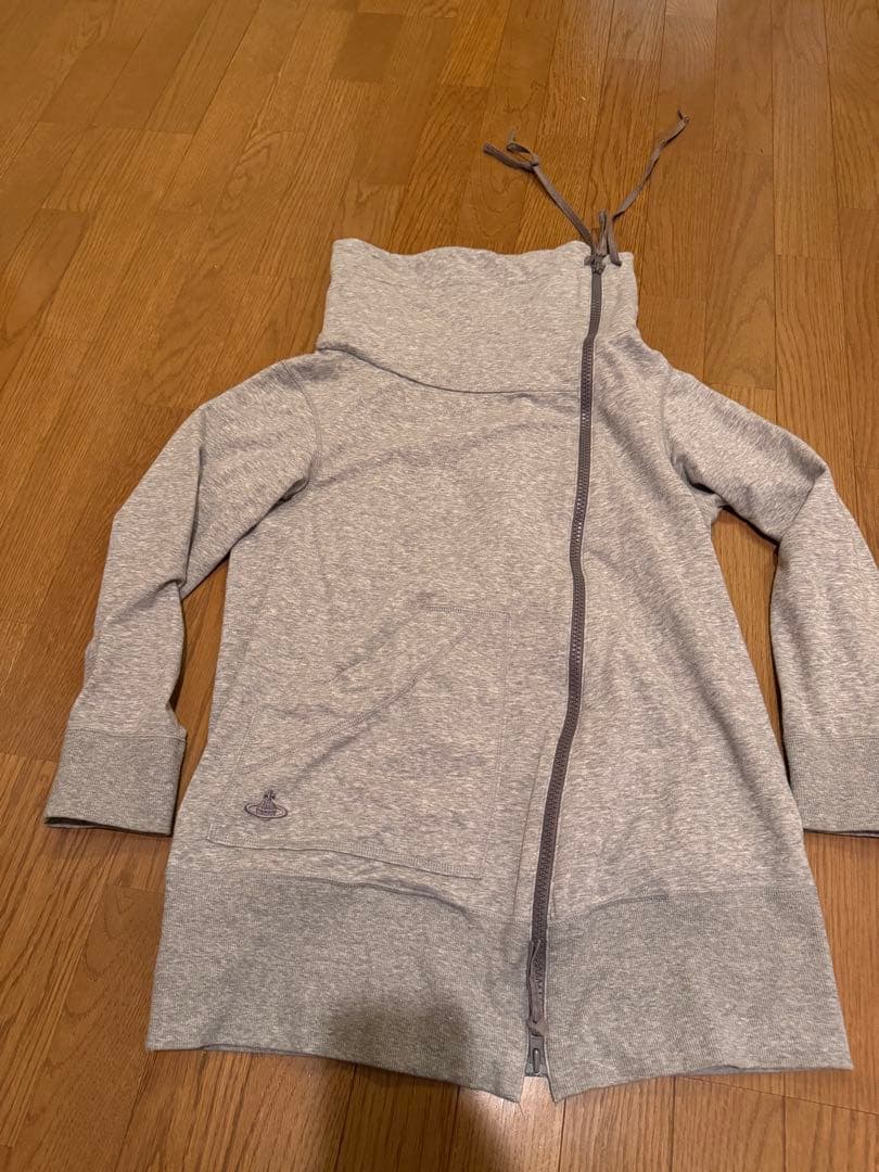 グレー フード付き パーカー