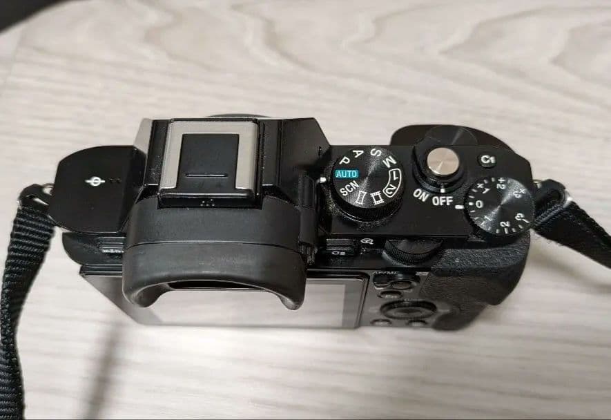 ぴ*☆様 SONY α7S ミラーレスカメラ バッテリー2個付き