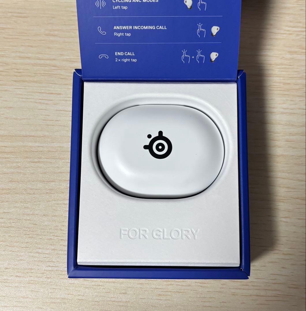 ヘッドホン SteelSeries Arctis Gamebuds