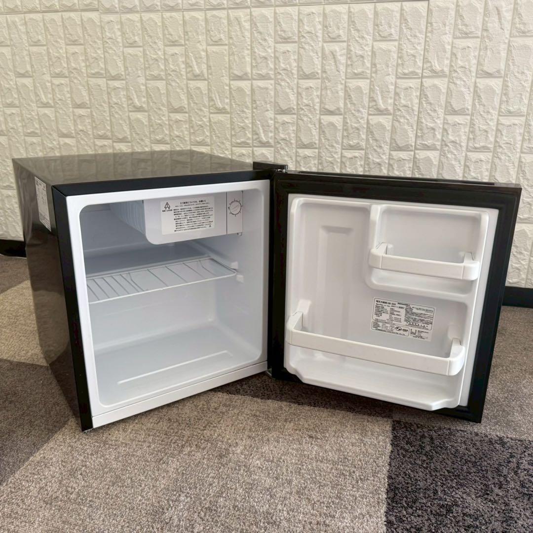 東京23区配送無料✨1ドア　冷蔵庫　2024年製　ブラック　ガラスドア　ブラック
