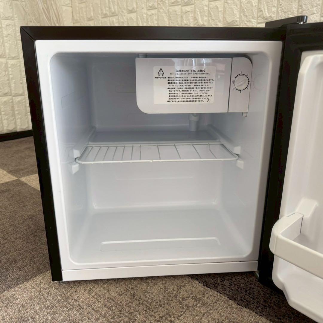 東京23区配送無料✨1ドア　冷蔵庫　2024年製　ブラック　ガラスドア　ブラック