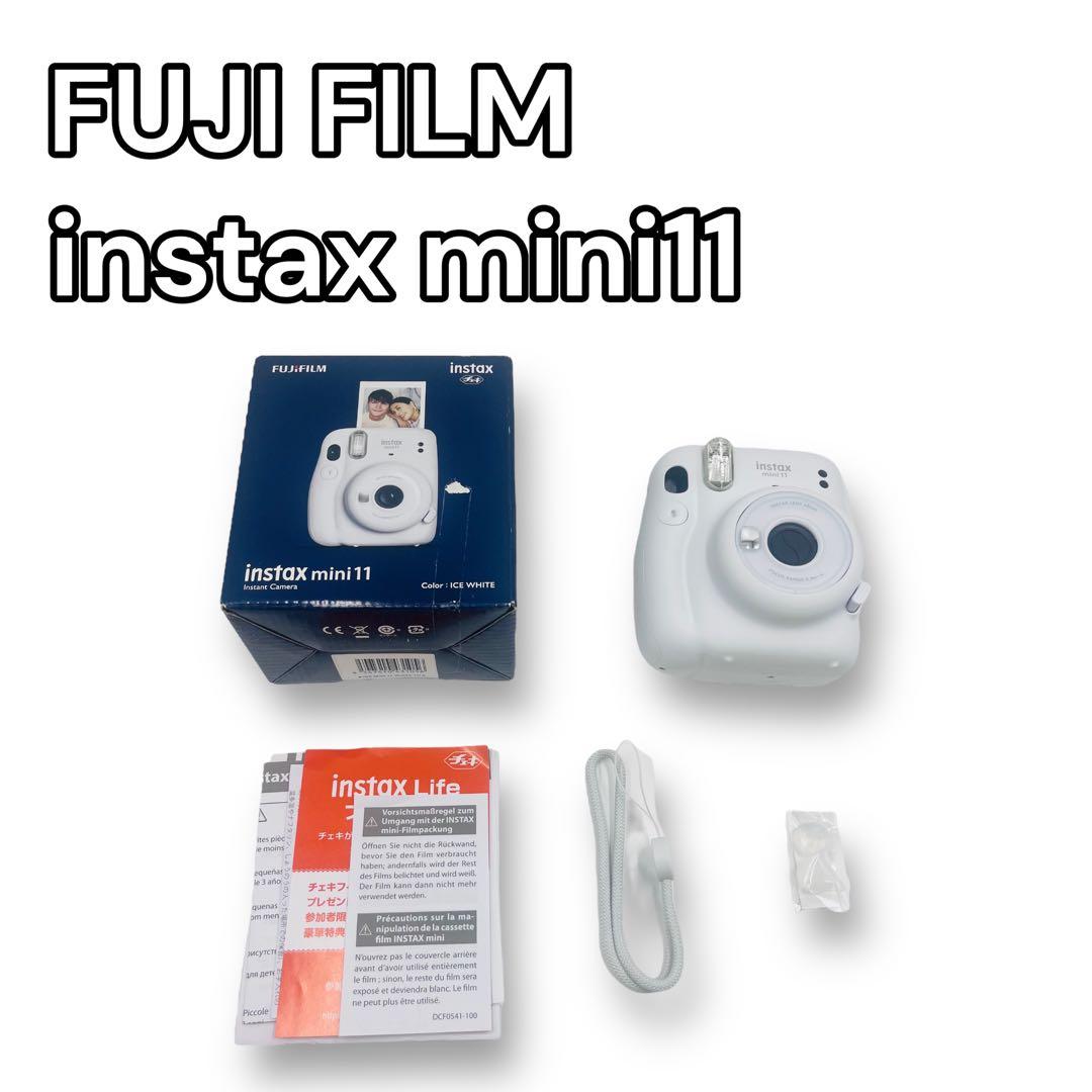 instax mini 11 チェキ　ホワイト　カメラ
