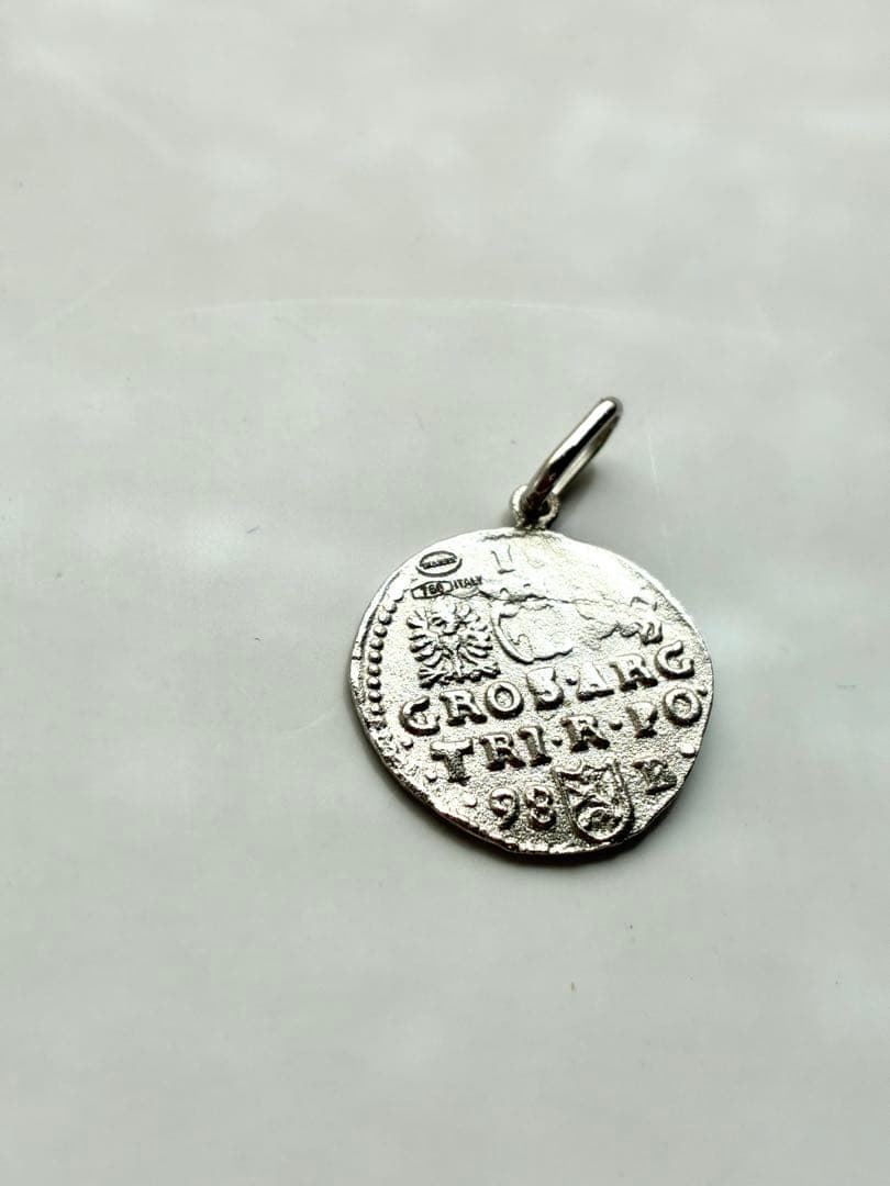 UNOAERRE ウノアエレ k18WG チャーム ホワイトゴールド