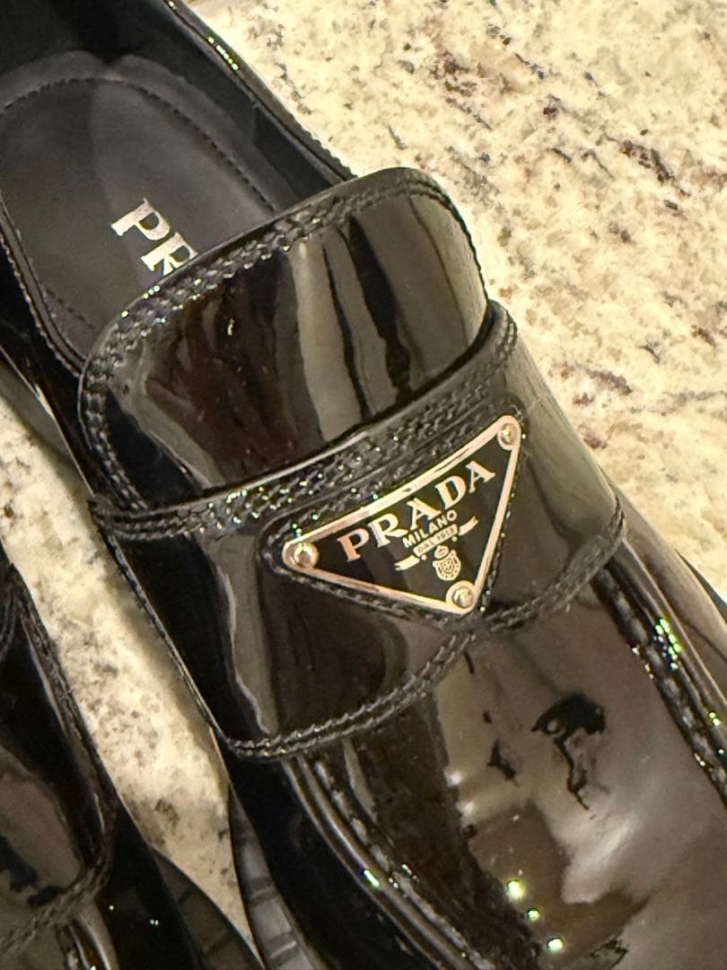 PRADA ローファー エナメル 37cm ブラック