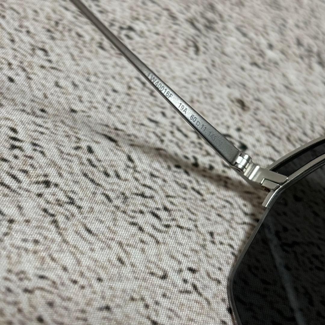 LOEWE サングラス　フレーム　シルバー　メガネ　ユニセックス　ロエベ