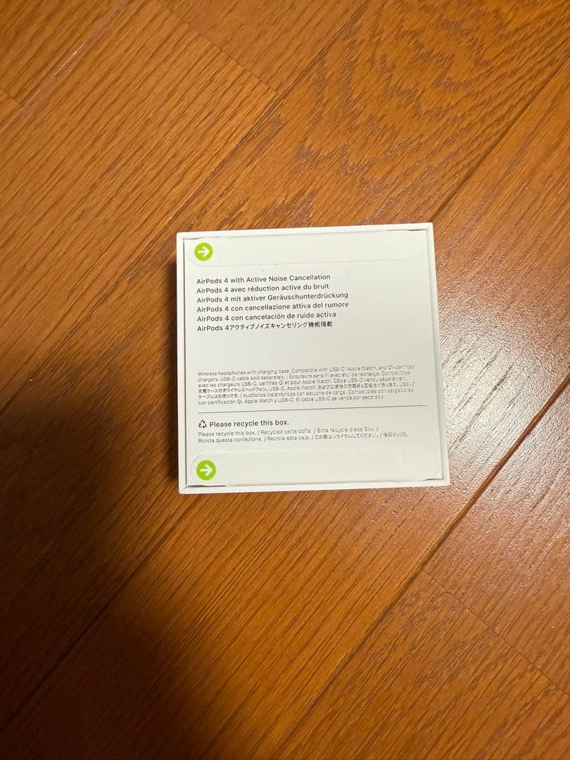 新品未開封　Apple AirPods 4 アクティブノイズキャンセリング搭載