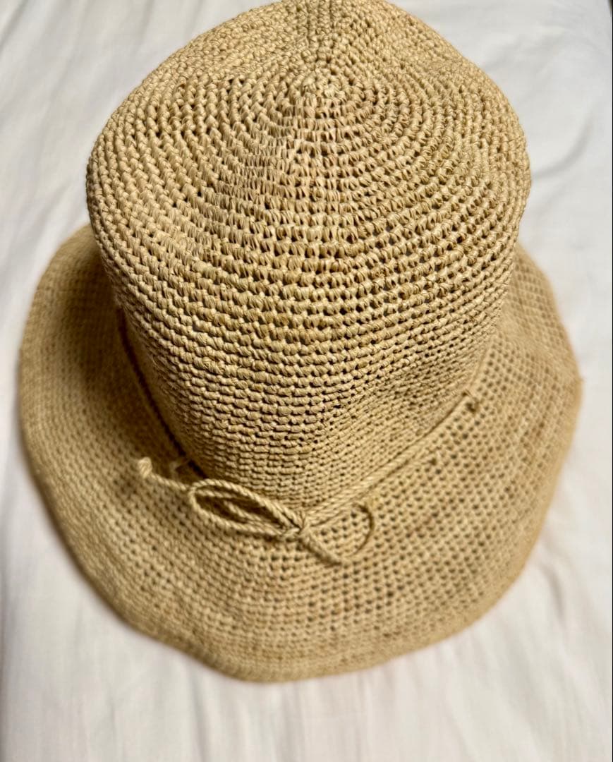 HELENKAMINSKIベージュ 麦わら帽子 リボン付き美品