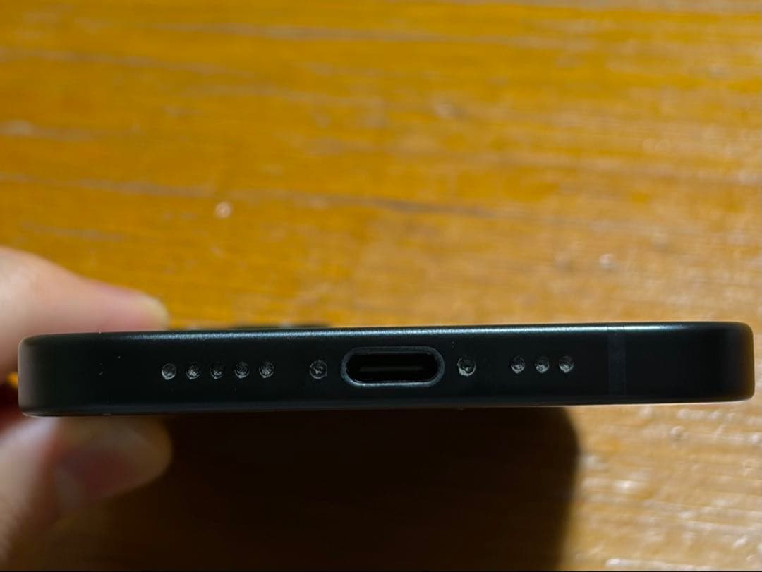 iPhone15 256GB ブラック