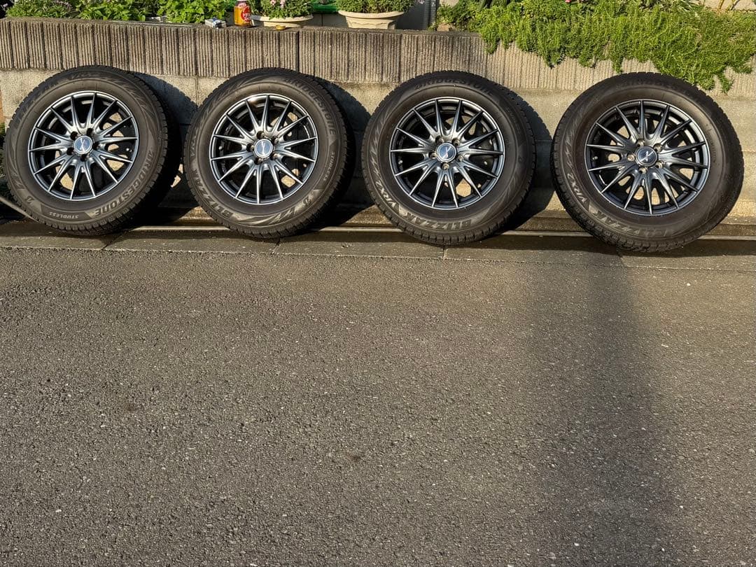 中古VELVA SPORT2 15インチ 6J 5穴 PCD100 +43