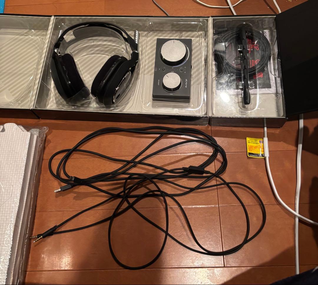 ASTRO A40 + MIXAMP PRO ゲーミングヘッドセット