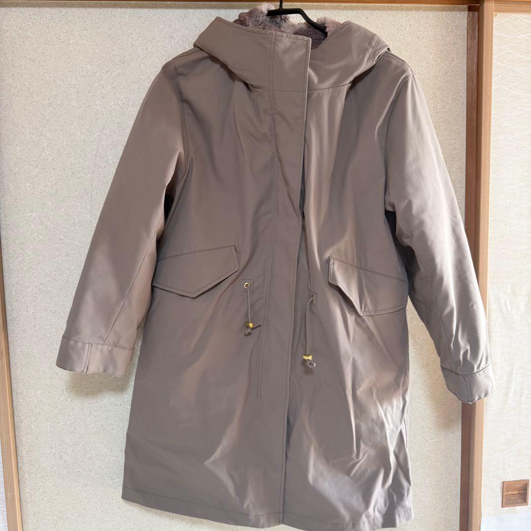 美品バーバリーブルーレーベル　ボアフード付き 暖かいモッズコート　36