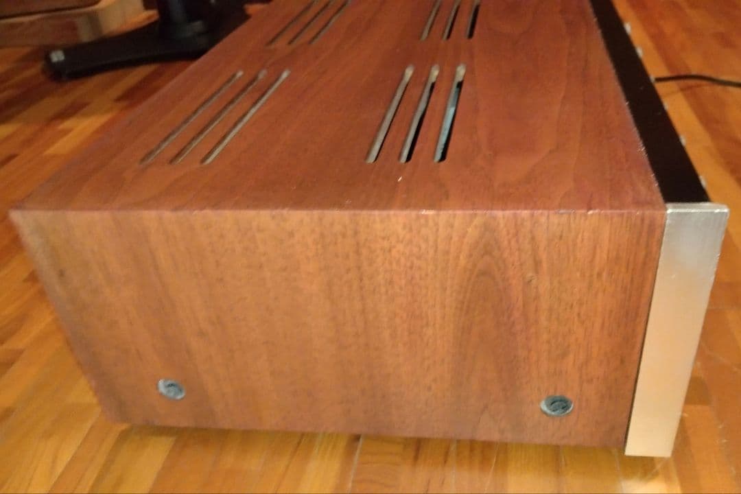 LDH様限定サンスイプリメインアンプAU666中古整備完動品