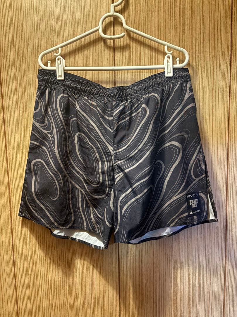 KRAZY BEE RVCA GAKKIN ファイトショーツ