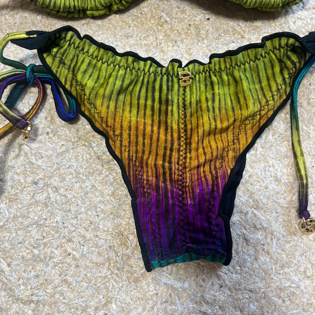 ブラジリアンビキニ上下セットアップ