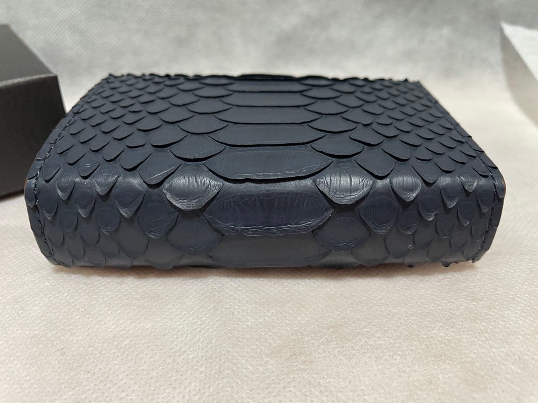 ★週末値下げ【激レア皮素材】エムピウ　ミッレフォッリエ　パイソン ネイビー