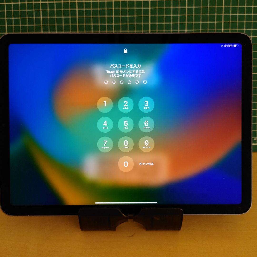 iPad Air パープル 第5世代 本体にスタンド兼用ハードカバーとペン付き