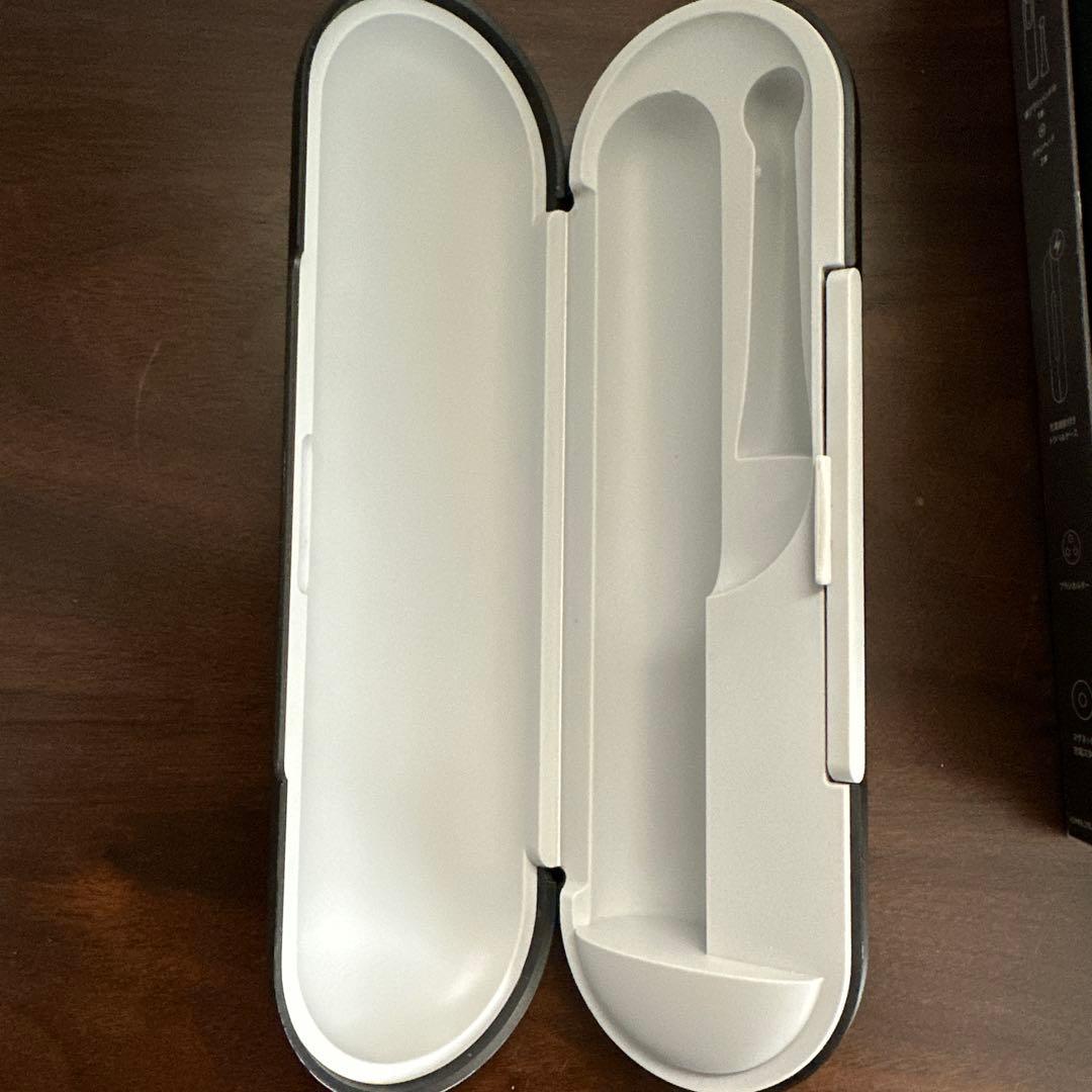 Oral-B iOシリーズ9 ブラックオニキス 本体、新品替えブラシ付き