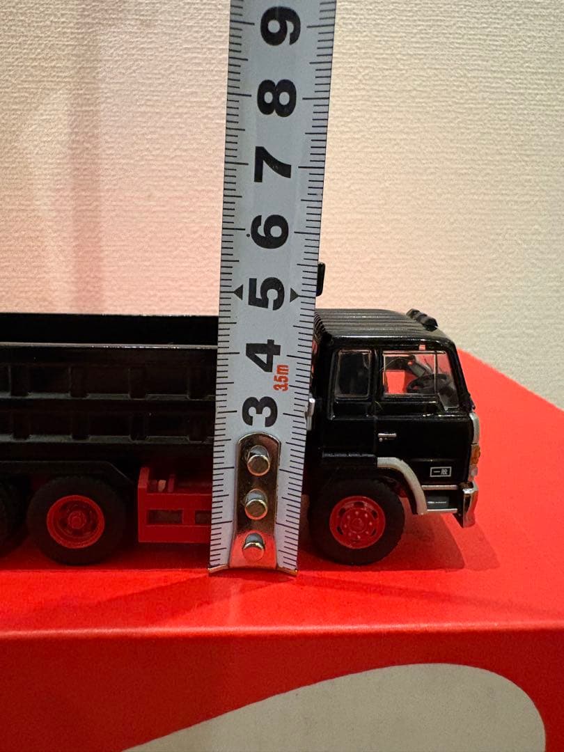 y31。DBGT 1/64 スーパードルフィン ダンプトラック ブラック