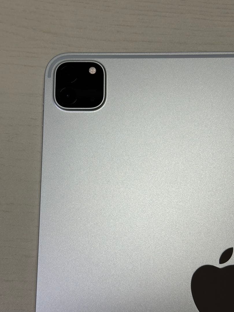 iPad Pro 11インチ 第4世代 シルバー Wi-Fiモデル 256GB