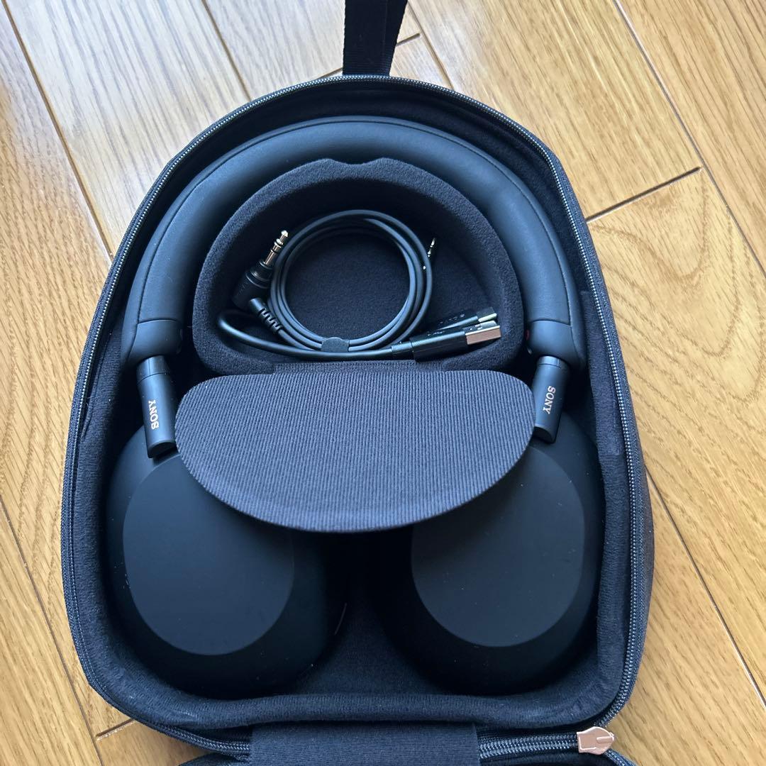 SONY WH-1000XM5 ブラック　美品