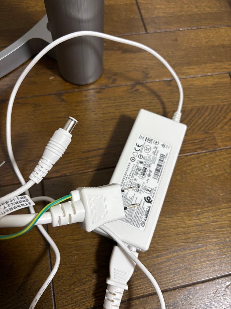 LG 4Kモニターディスプレイ 32UN650-W 31.5インチ