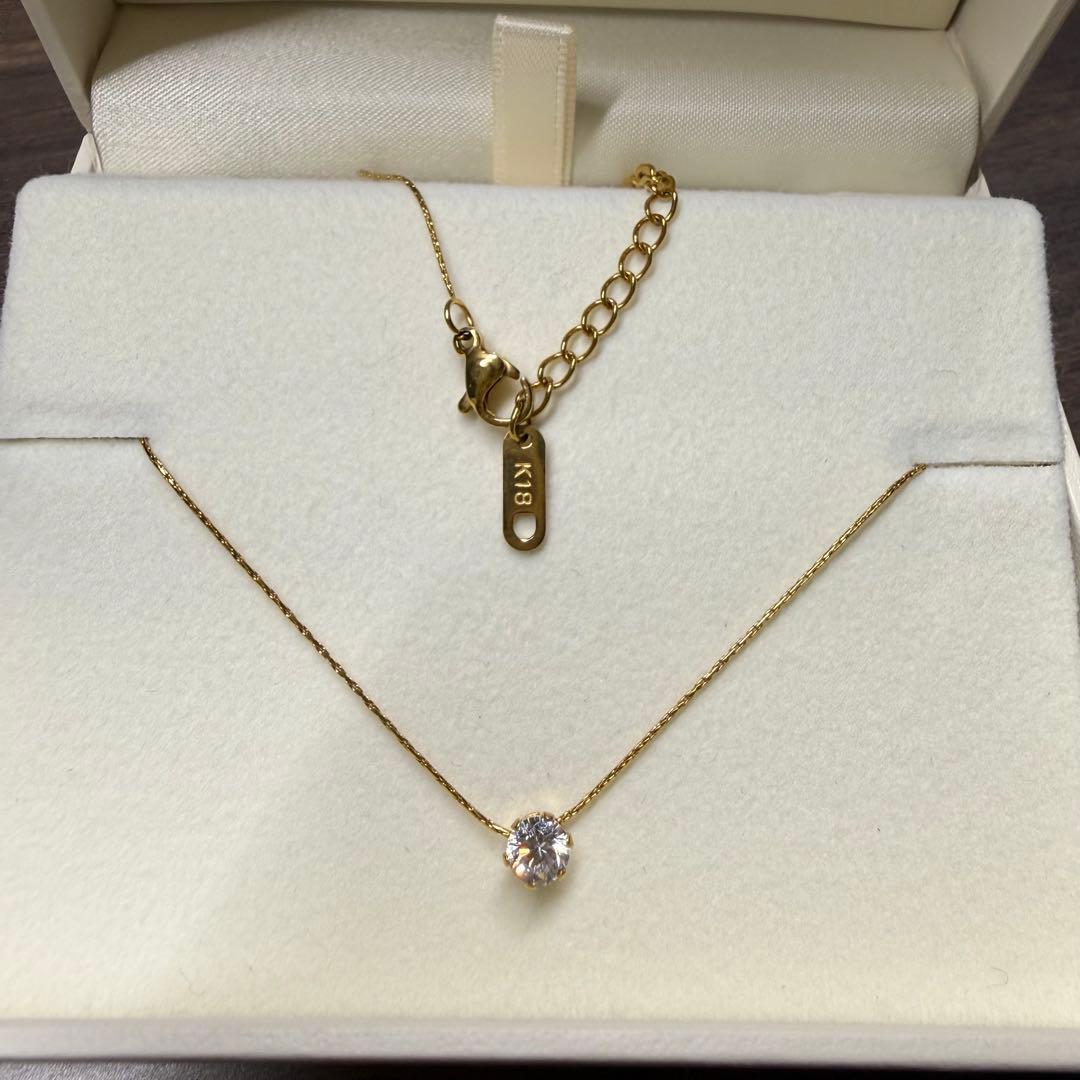 s*房様 美品♡ゴールド 一粒石ネックレス ジルコニア？ダイヤ？
