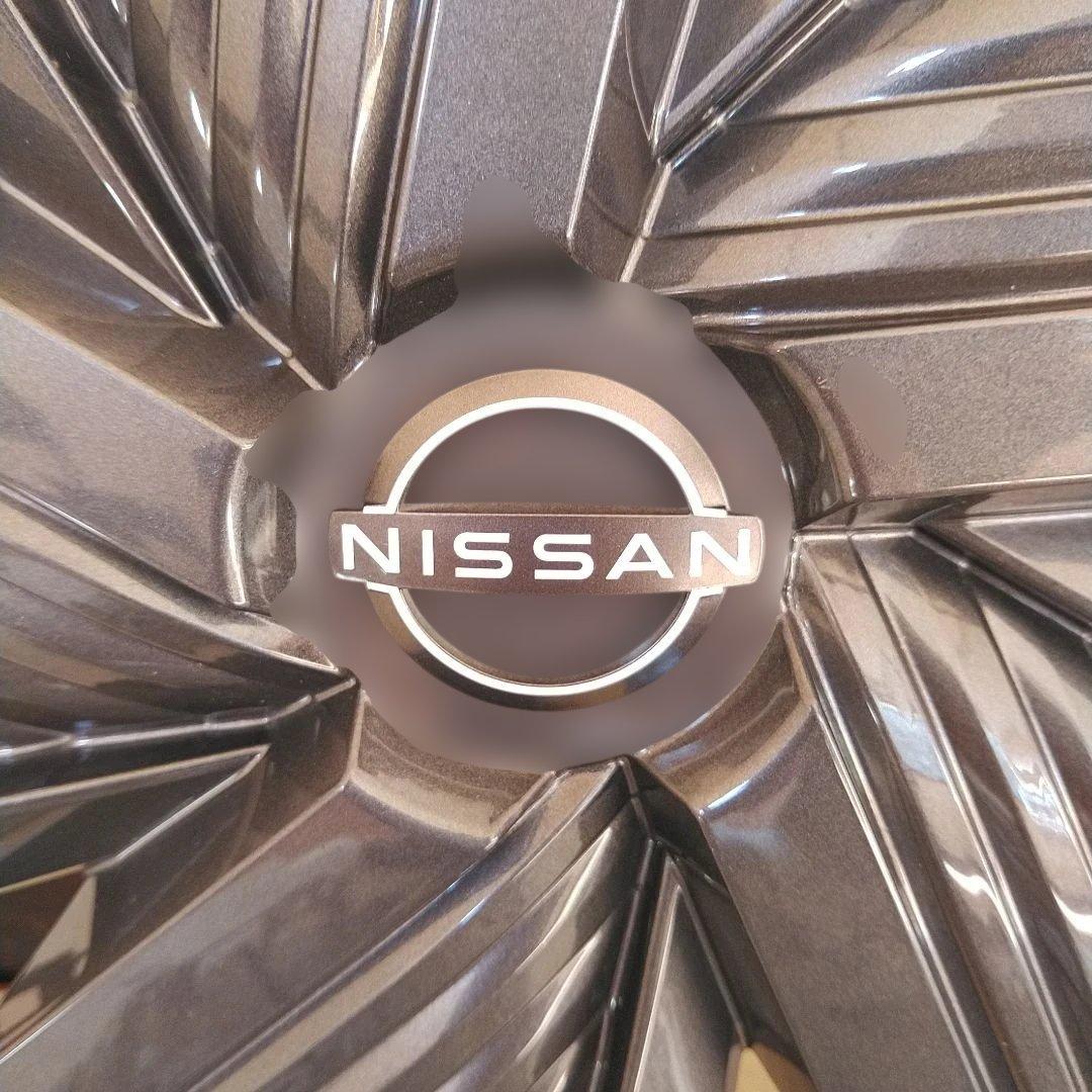 新車取外し16インチ (日産ノート) ホイールカバー ホイールキップ