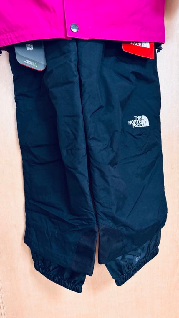 ❄️ 新品　ノースフェイス　120 スノーウェア　スキーウェア　ピンク　ブラック