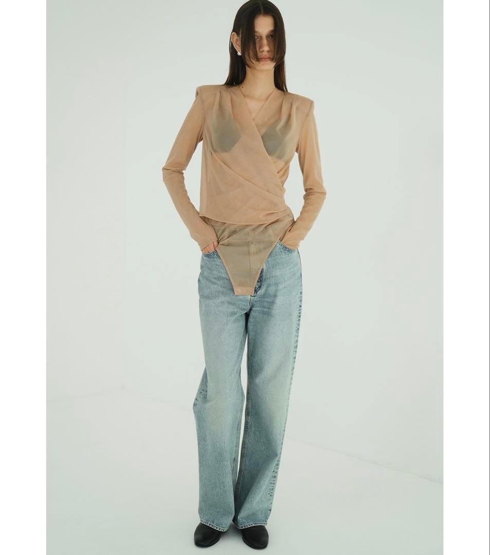 新品　未使用　SHEER DRAPE BODYSUITS ベージュ　サイズ1